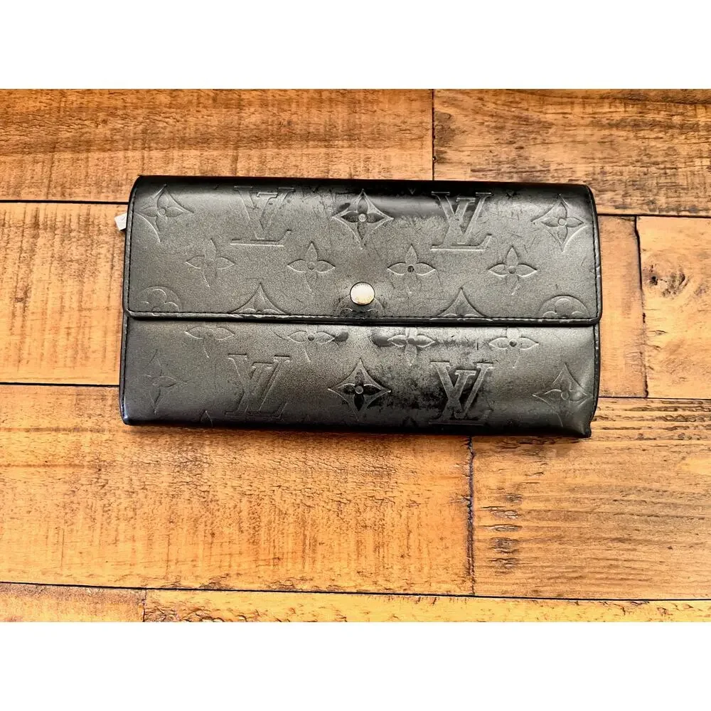 Authentic LOUIS VUITTON Gray Monogram Matt Vernis Long Sarah Wallet W/COA